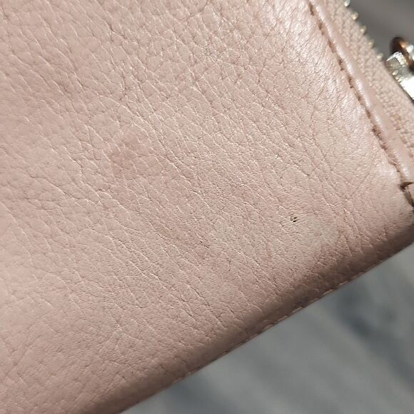 Vintage Cole Haan Peachy Cream Zip Around Wallet - Picture 6 of 8